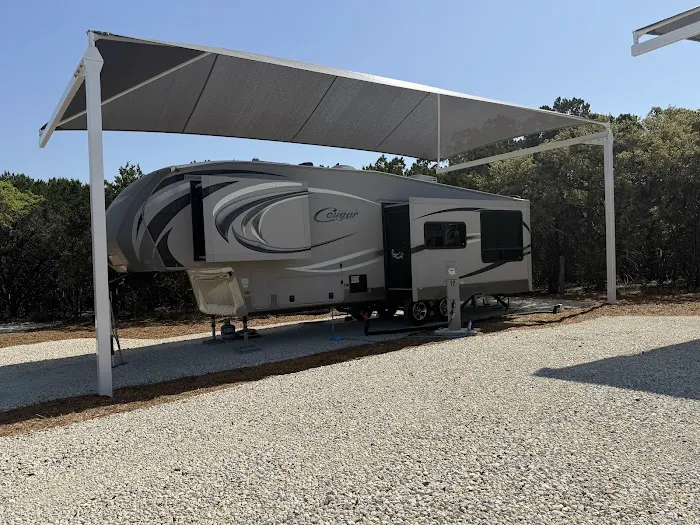 Pierced Oak RV Park Picture 2