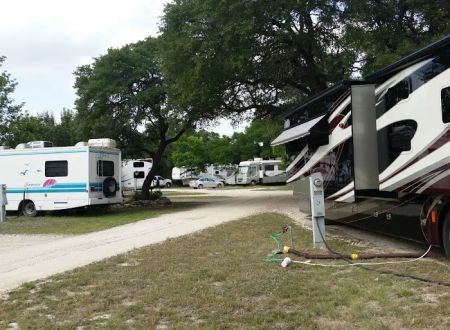 River Oaks RV Ranch