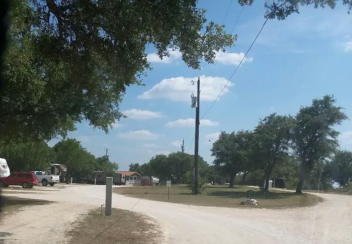 River Oaks RV Ranch Picture 3