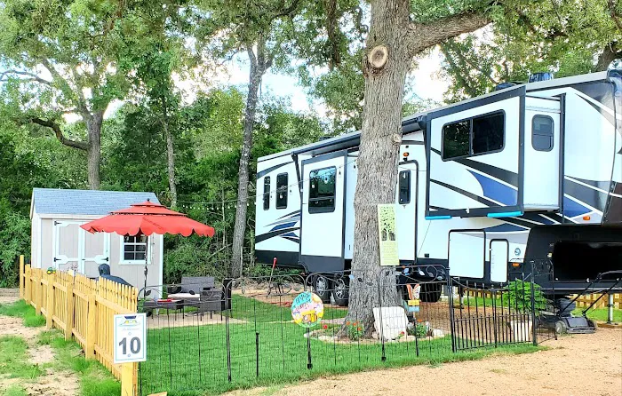 Bellamont RV Park Picture 2
