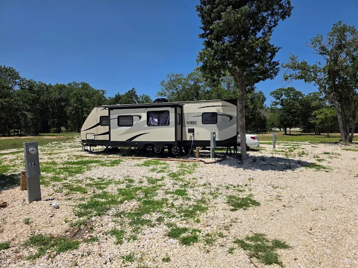 Elgin RV Park - Colinas Picture 2