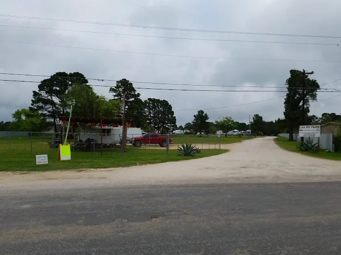 LBA (Lake Bastrop Acres) RV PARK Picture 5