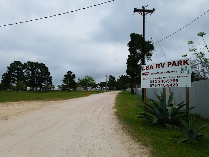 LBA (Lake Bastrop Acres) RV PARK Picture 8