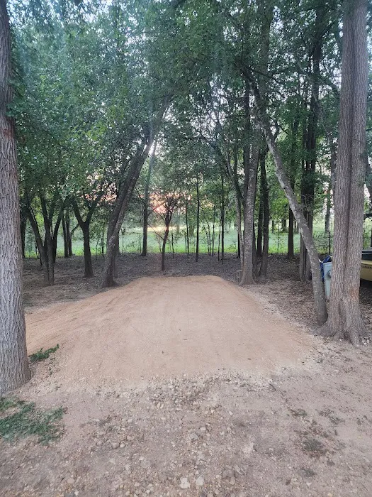 Riverwood Acres R.V. Park Picture 1