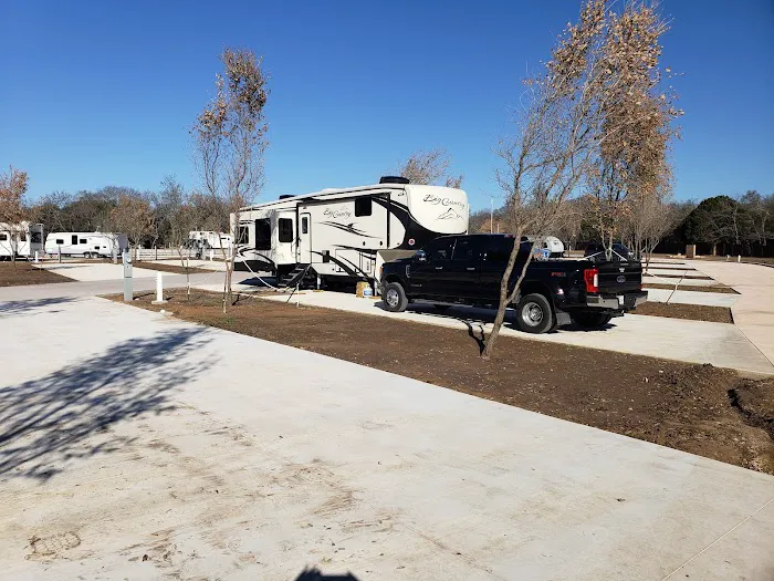 Rio Bonito RV Park and Cabin Picture 5