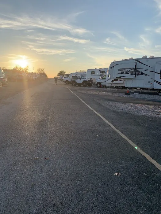 Taylor Blackland Farms RV Park Picture 7