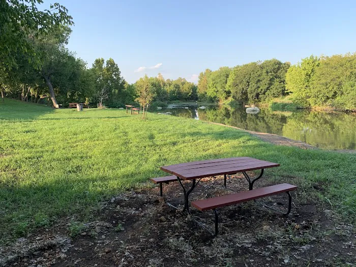 San Gabriel River RV Park Picture 9