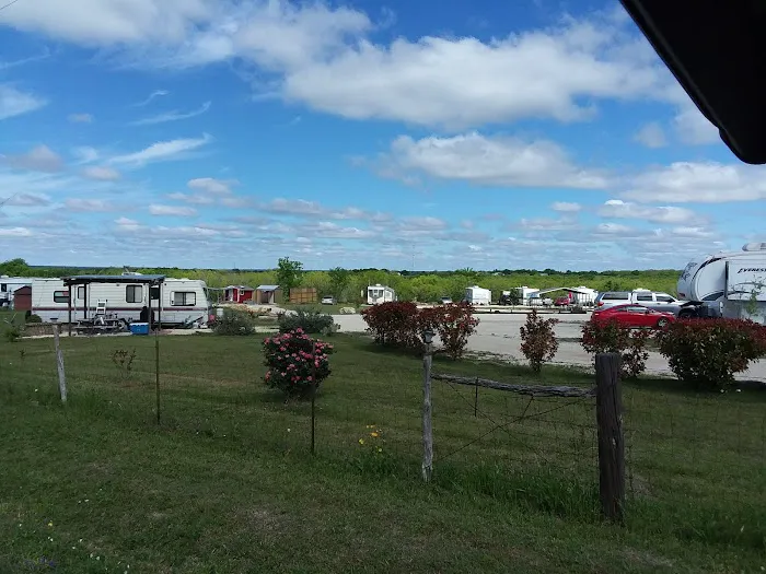 Raw Fun Country RV Picture 5