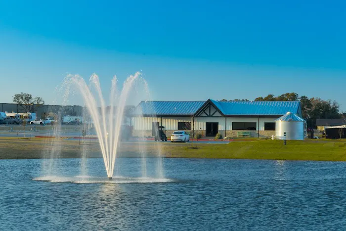 LHTX RV Resort Picture 2