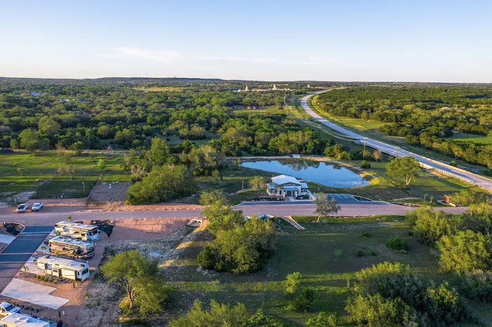 Jellystone Park™ Austin North Picture 9
