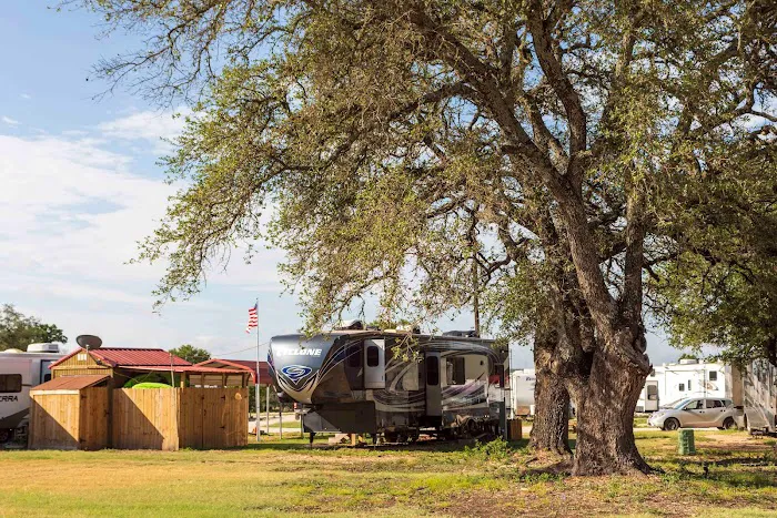 Rising Spirit RV Park Long Term and Short Term Picture 3