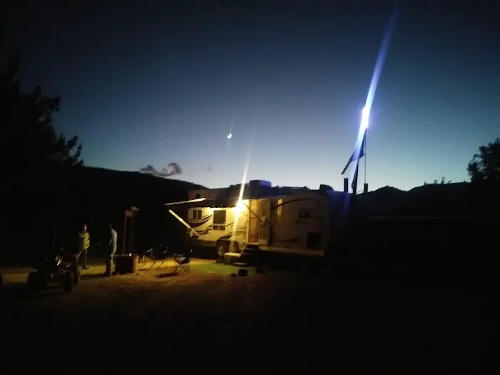 Aliklik Campground Picture 9