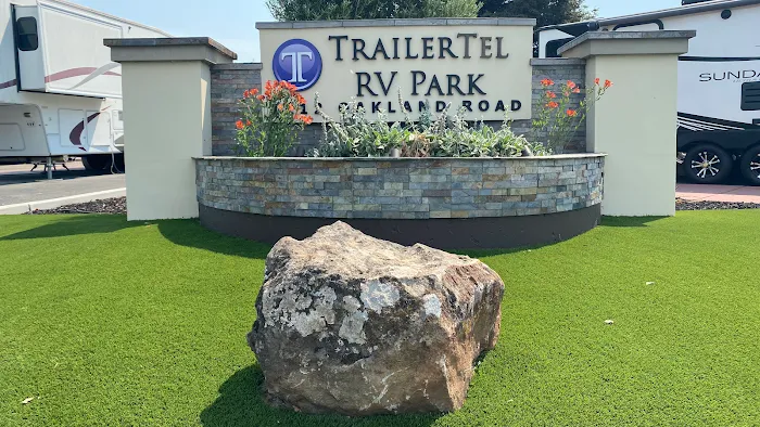 Trailer Tel Rv Park Picture 1