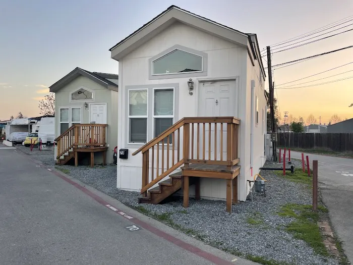 San Jose Mobile Home & RV Park Picture 2