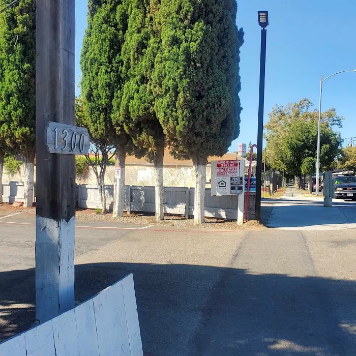 San Jose Mobile Home & RV Park Picture 9