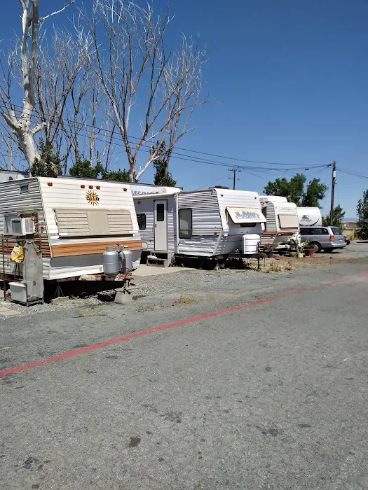 Bella Vista Mobile Home Park Picture 1