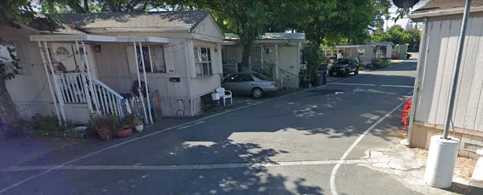 Riverview Mobile Home Park Picture 6
