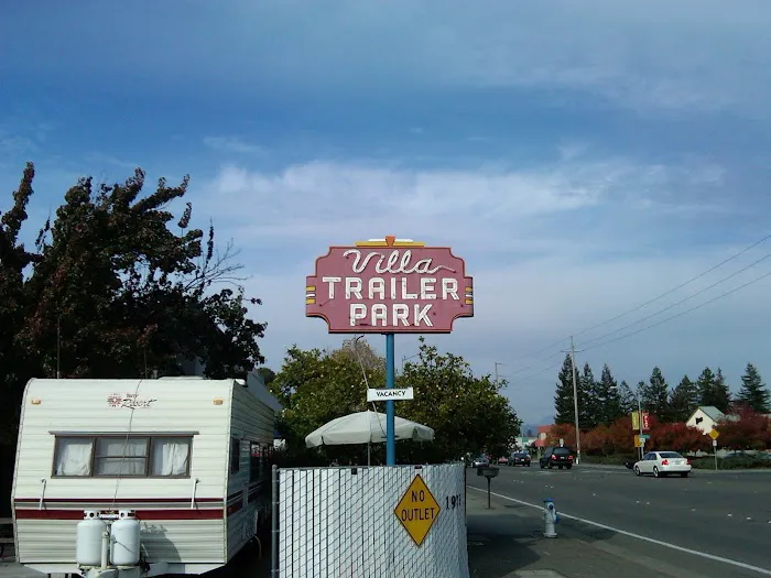 Villa Trailer Park Picture 2