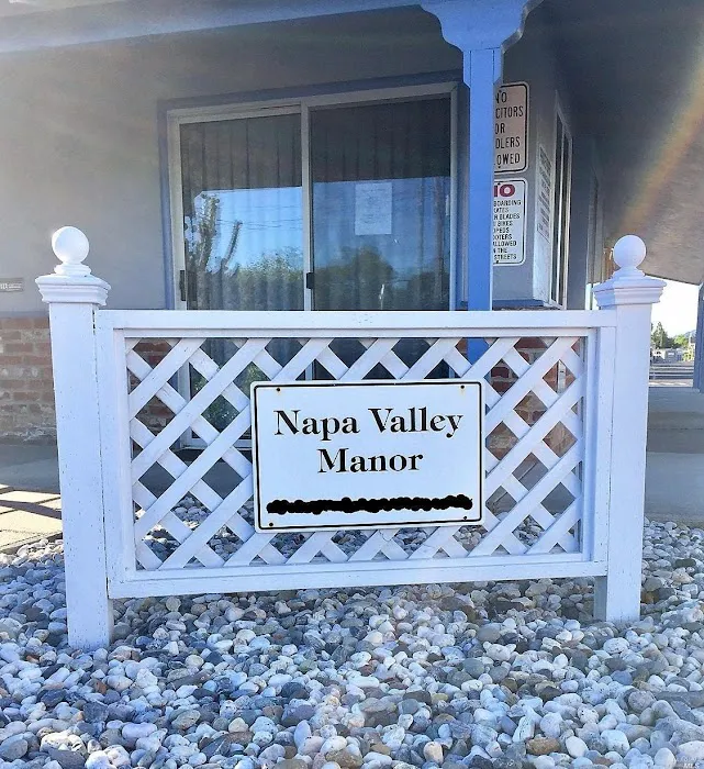 Napa Valley Manor Picture 2