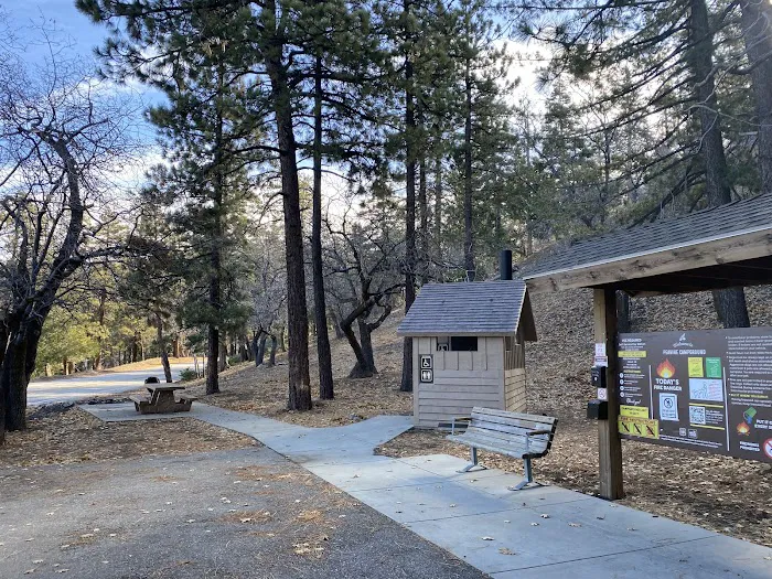 Appletree Campground Picture 3