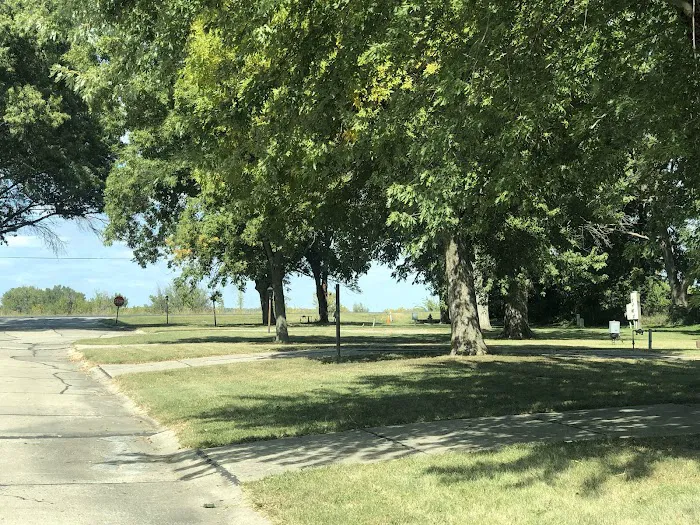 Shenandoah Mobile Home Park - Lakeview Estates Picture 1
