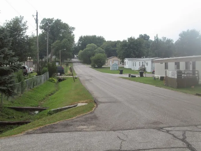 Eagle Mobile Home Community Picture 1
