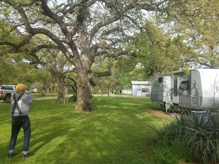 Sonny's RV Park Picture 9