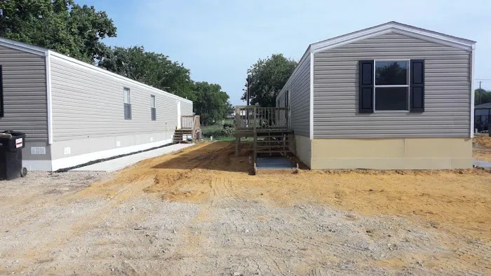 Grandpa's Mobile Home Park Picture 4
