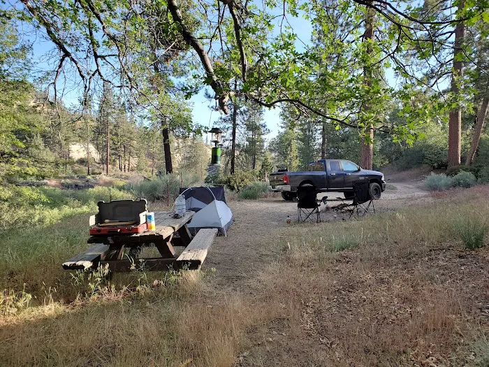 Thorn Meadows Campground Picture 2