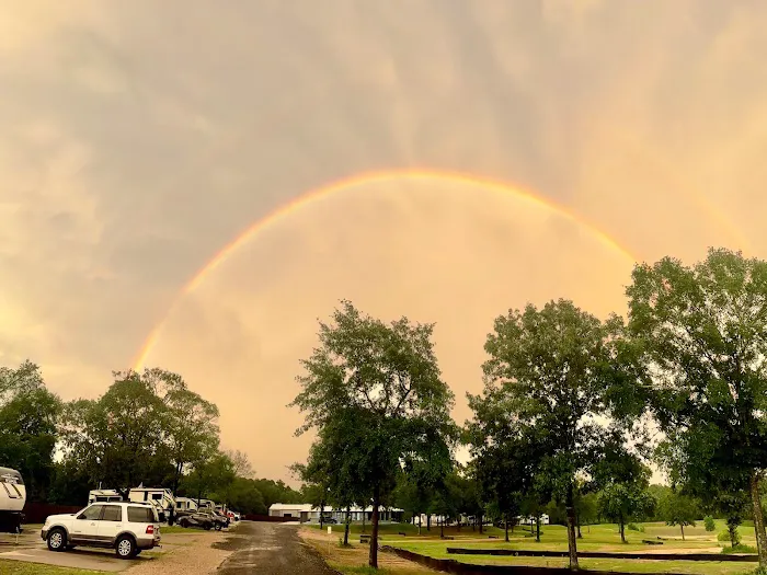Rose Hill RV Park Picture 7