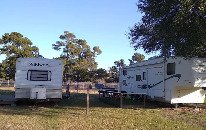 Magnolia Blossom RV Park Picture 4