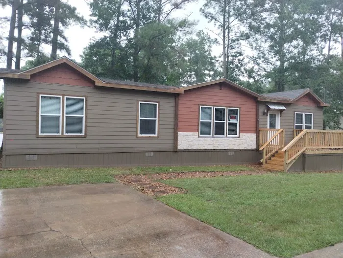 Pinedale Mobile Home Park Leasing Office Picture 9
