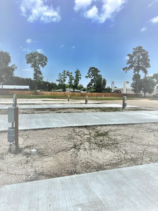 King’s Court RV Park Picture 2