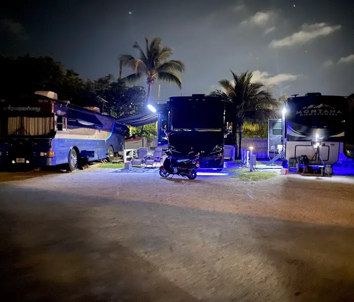 Leo's Key West Campground Picture 8