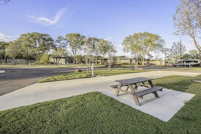 Leisure Lane RV Resort The Woodlands Picture 10