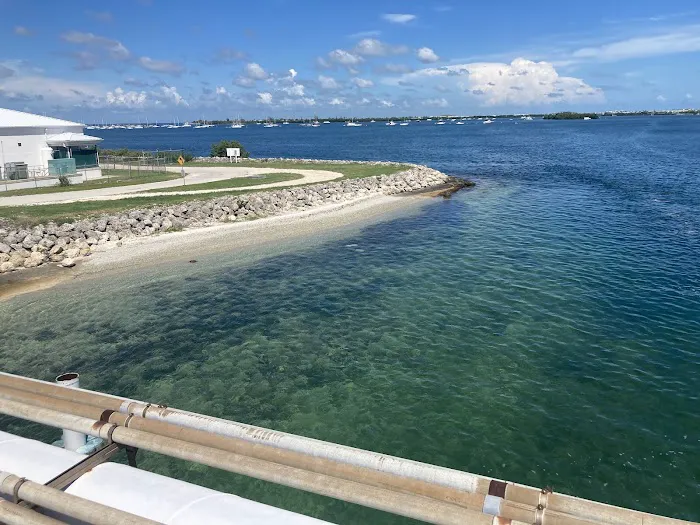 Trumbo Point Tropical Landing Picture 5