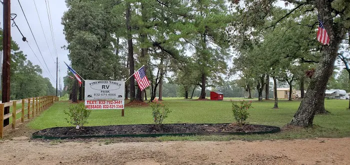 Pinewood Trails RV Park Picture 5
