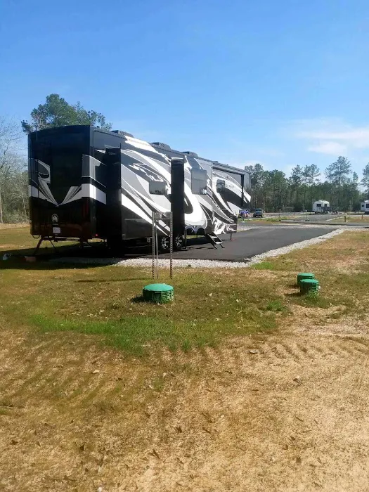 Lost Lake RV Park Picture 5