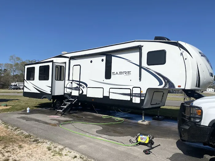 Lost Lake RV Park Picture 7