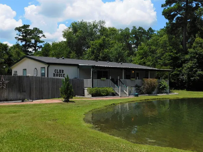Woodland Lakes RV Park Picture 3