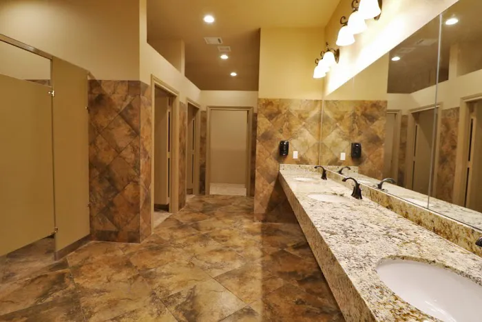 Leisure Lane RV Resort Picture 5