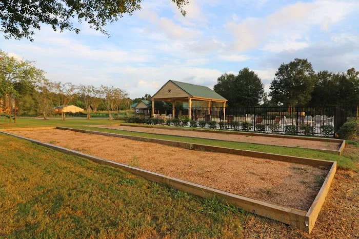 Leisure Lane RV Resort Picture 9