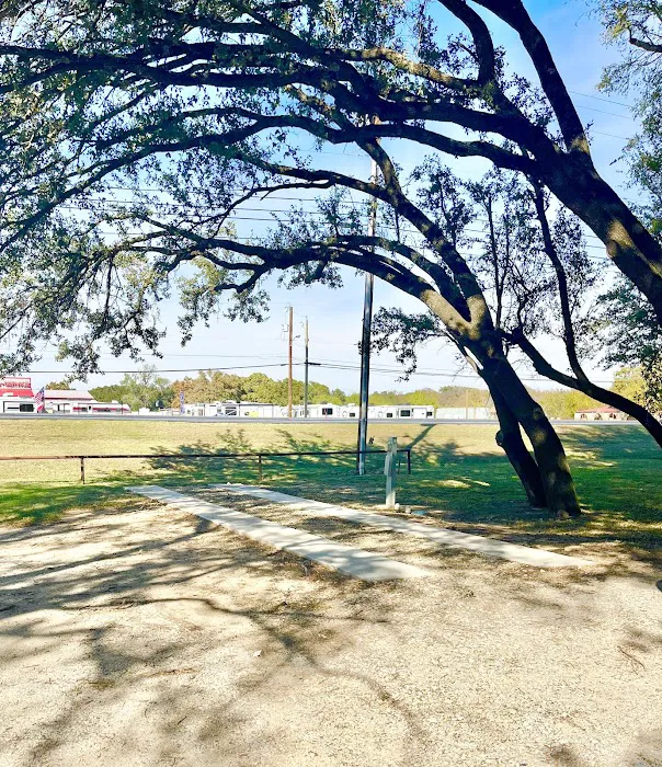 J's RV Park Picture 2