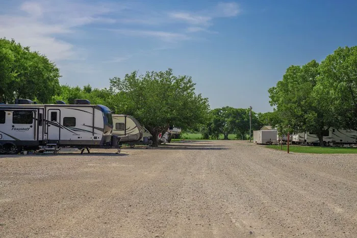 G Country RV Park- Brownwood & Early Picture 4