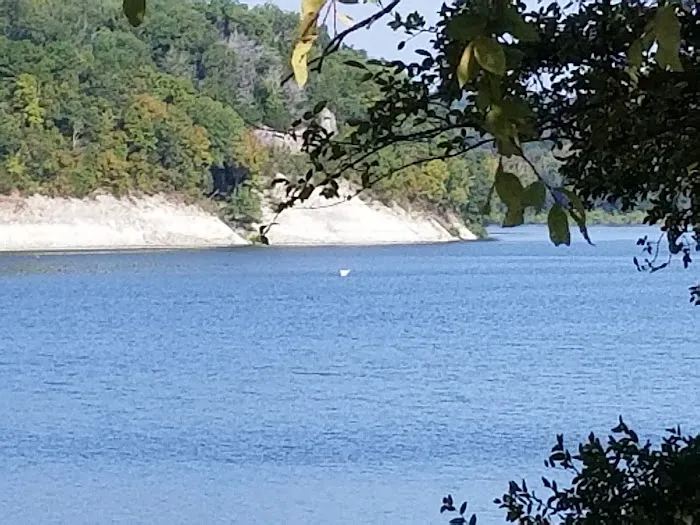 Pettit Bay Picture 4