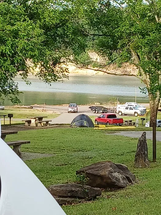 Pettit Bay Camp Ground Picture 4