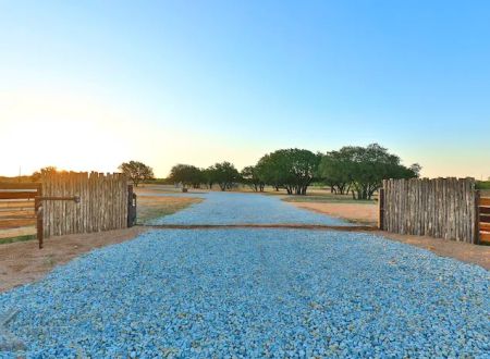 Camp Pecan Bayou RV Park