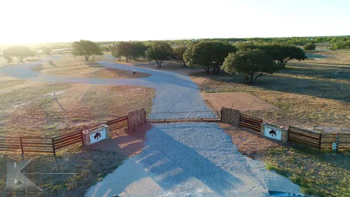 Camp Pecan Bayou RV Park Picture 6