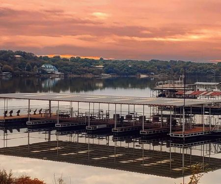 Wall's Ponderosa RV Park & Marina