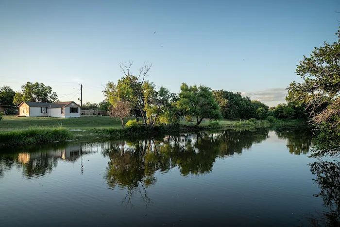 Hinton Top Properties, LLC Picture 2